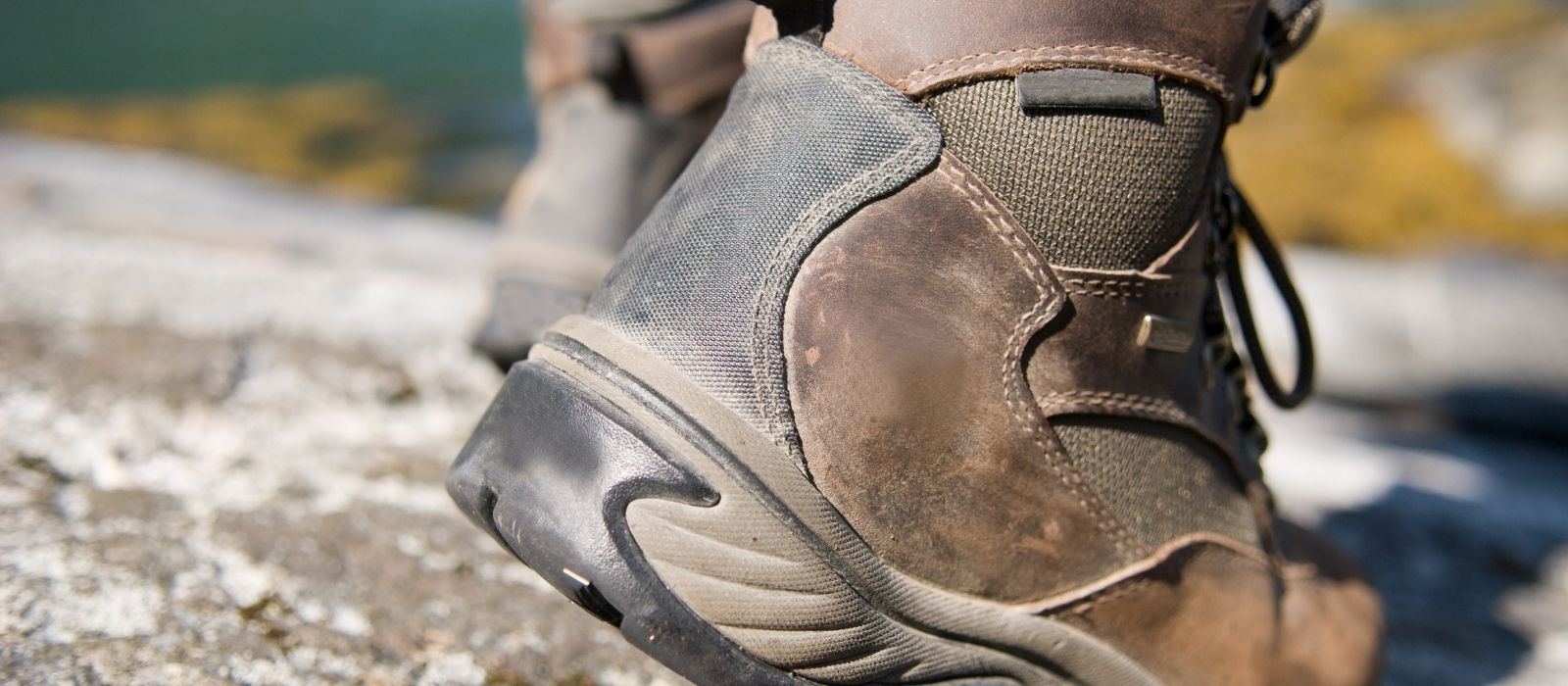 Metal detecting boots – Your essential guide! – Discover Metal Detecting